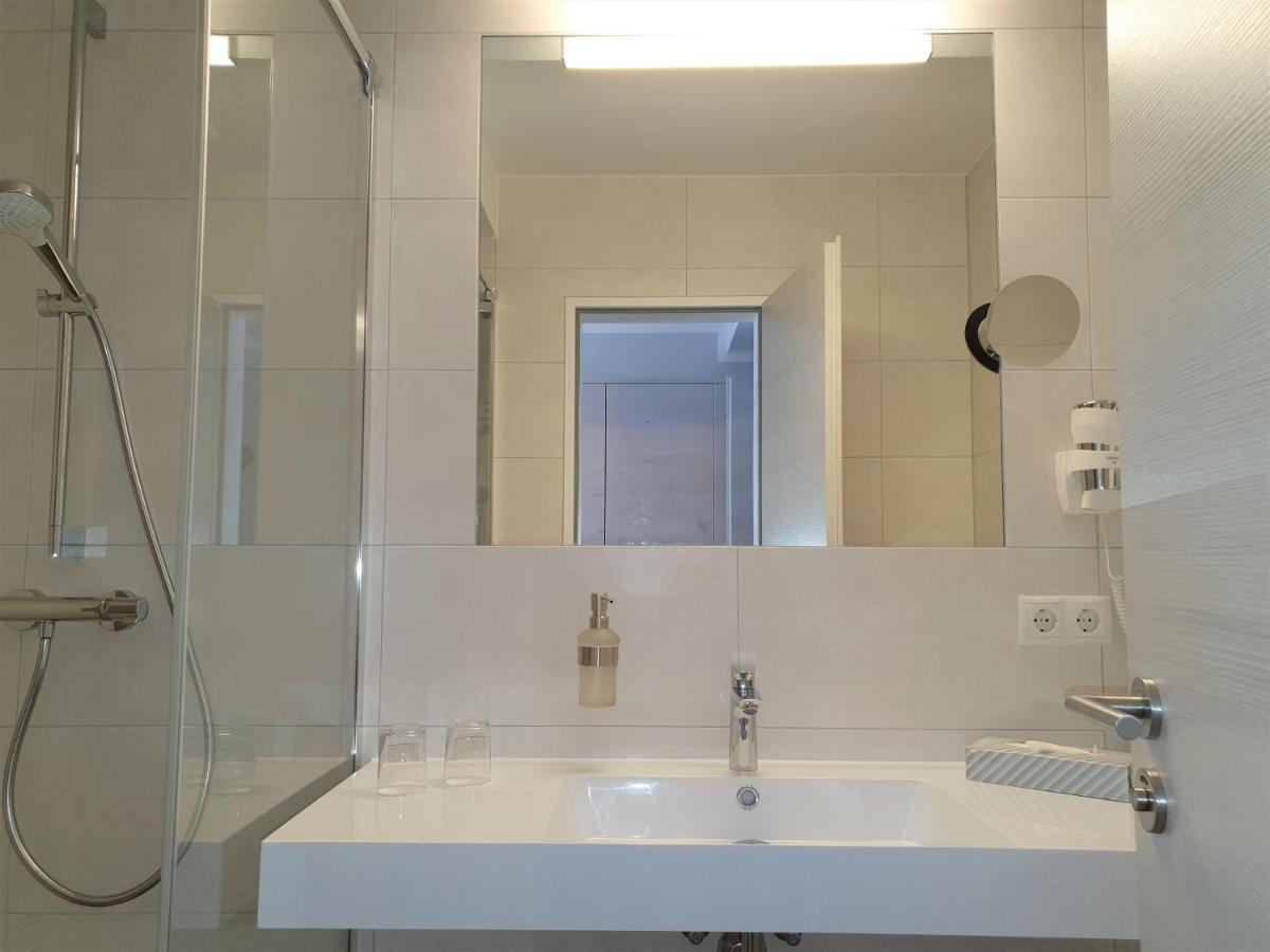 באבה R&R Hotel Strandallee מראה חיצוני תמונה