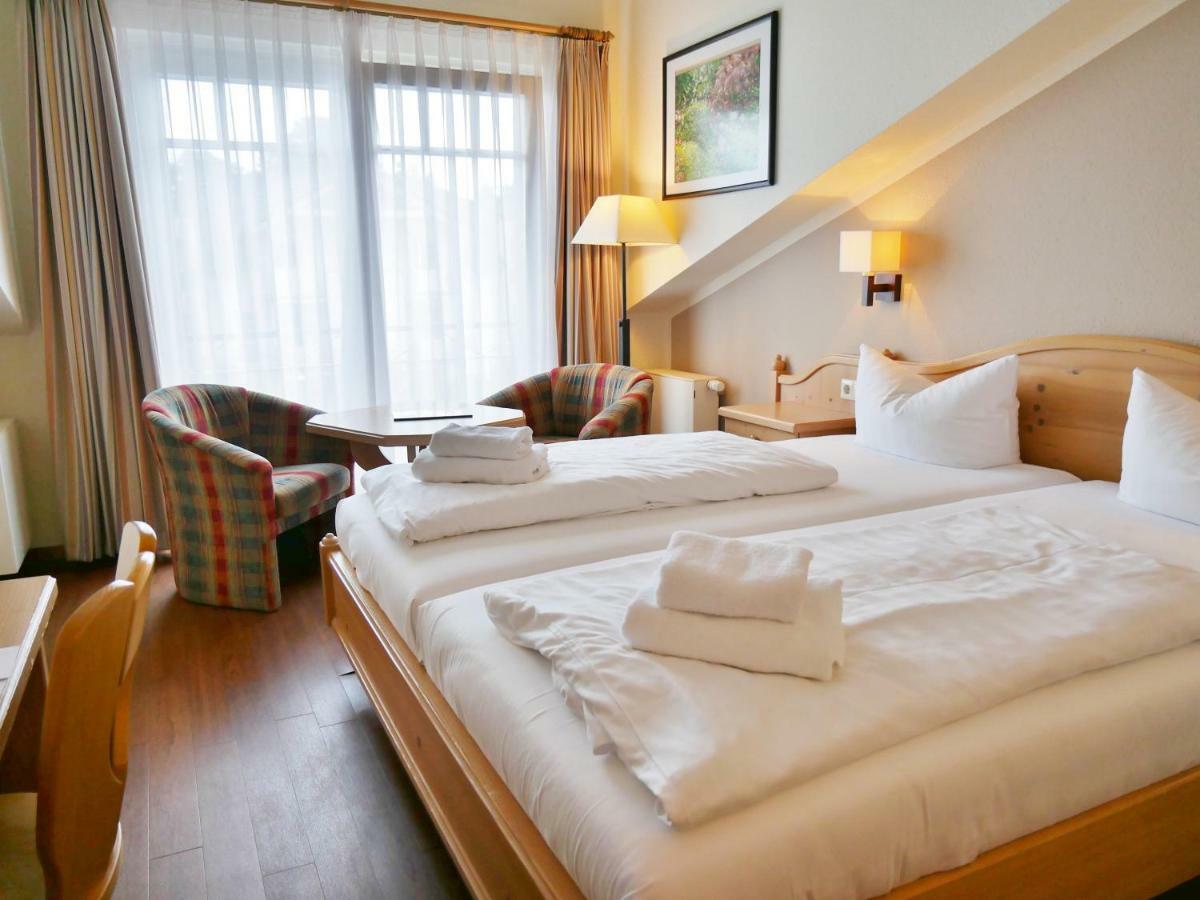 באבה R&R Hotel Strandallee מראה חיצוני תמונה